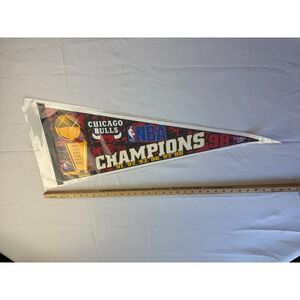 Vintage Chicago Bulls Pennant NBA Champions 91-93, 96-98 NWT